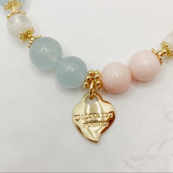 Nature Aquamarine Queen Conch Shell Bracelet - Picture 5 of 10